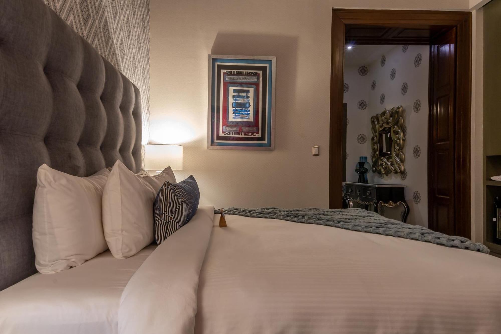 1850 Hotel Boutique กัวนาฮัวโต ภายนอก รูปภาพ