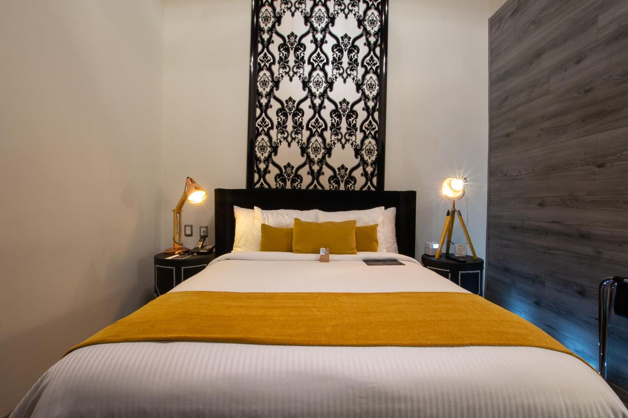 1850 Hotel Boutique กัวนาฮัวโต ภายนอก รูปภาพ