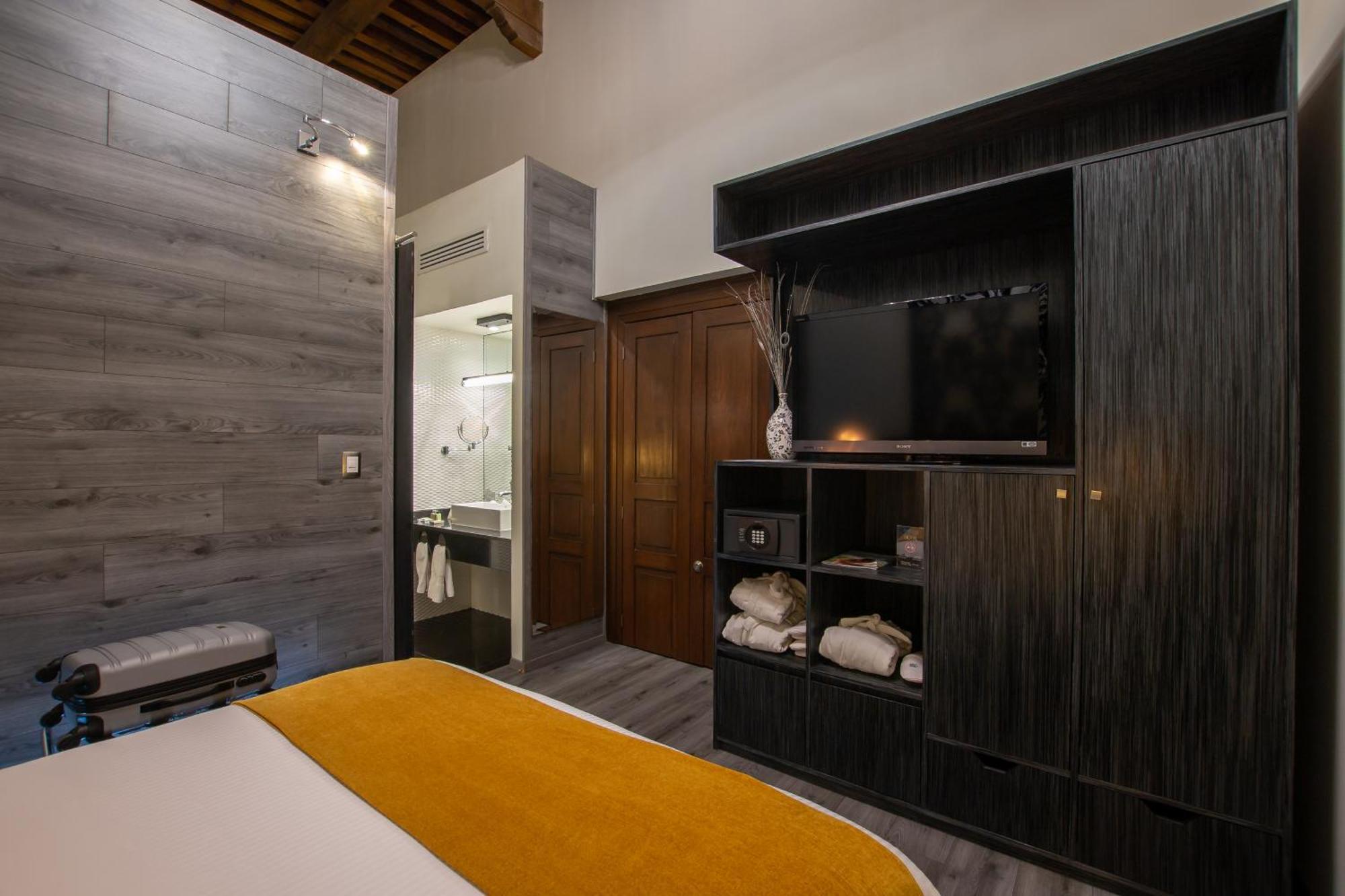 1850 Hotel Boutique กัวนาฮัวโต ภายนอก รูปภาพ